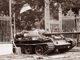 Kỷ niệm 51 năm Ngày Giải phóng miền Nam, thống nhất đất nước: Từ “Mốc son chói lọi trong lịch sử dân tộc” đến khát vọng hùng cường, thịnh vượng