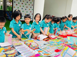 Trường Mầm non Ánh Sao đã tổ chức Ngày hội sách với chủ đề “Mở trang sách – Chắp cánh tâm hồn trẻ thơ”