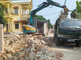 THÔN CỘNG HÒA ĐẨY MẠNH PHONG TRÀO HIẾN ĐẤT MỞ ĐƯỜNG – LAN TỎA TINH THẦN VÌ CỘNG ĐỒNG