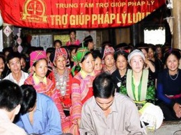 CHÍNH SÁCH PHÁP LUẬT VỀ TRỢ GIÚP PHÁP LÝ CHO NGƯỜI NGHÈO VÀ ĐỐI TƯỢNG CHÍNH SÁCH, NHÓM YẾU THẾ TẠI VIỆT NAM VÀ VIỆC TỔ CHỨC THỰC HIỆN