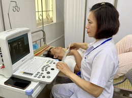 Nâng cao chất lượng dân số từ hoạt động chăm sóc 
sức khỏe sinh sản, kế hoạch hoá gia đình tại phường Long Biên