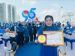 Tự hào tuổi trẻ Tiểu học Linh Đàm: Bí thư chi đoàn Nguyễn Khánh Ly được vinh danh trong 95 gương mặt tiêu biểu thủ đô