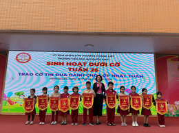 Trường Tiểu học Bùi Quốc Khái lan tỏa nét đẹp văn hóa ứng xử trong tiết sinh hoạt dưới cờ 
