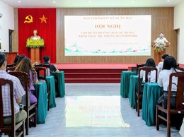 Hơn 300 cán bộ xã Xuân Mai tham gia tập huấn nền tảng HanoiWork