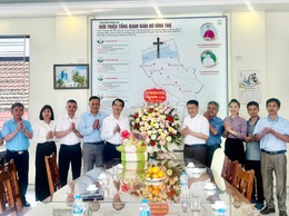 Phúc Lộc: Thăm, tặng quà Giáo xứ Vĩnh Thọ nhân dịp Lễ Phục sinh năm 2026