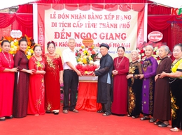 Thôn Ngọc Than xã Kiều Phú đón nhận Bằng xếp hạng Di tích lịch sử - văn hóa cấp thành phố