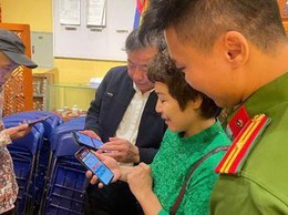 Công an phường Hoàn Kiếm triển khai mô hình “Ba nhất”, nâng cao hiệu quả Đề án 06 và chất lượng phục vụ Nhân dân