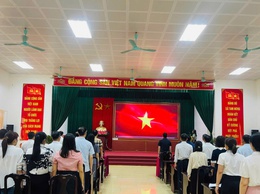 Tam Hưng tổ chức sinh hoạt dưới cờ, triển khai nhiệm vụ trọng tâm tháng 4/2026