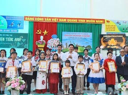 Phúc Thọ tổ chức thành công Chung khảo Hội thi Hùng biện Tiếng Anh năm học 2025–2026