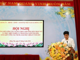 Xã Hồng Vân khen thưởng cho 15 tập thể, 18 cá nhân có thành tích trong công tác tuyển quân năm 2026