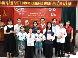 CHƯƠNG TRÌNH HỌC BỔNG “TUỆ GIÁC” – LAN TỎA YÊU THƯƠNG, TIẾP SỨC ĐẾN TRƯỜNG
