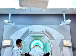 Xạ trị không xăm hình định vị: Bước tiến mới tại Bệnh viện Ung Bướu Hà Nội