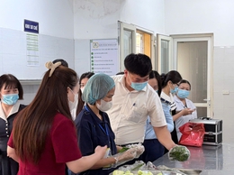 Phường Thanh Liệt tăng cường kiểm tra, giám sát công tác đảm bảo an toàn thực phẩm trong Quý I/2026.