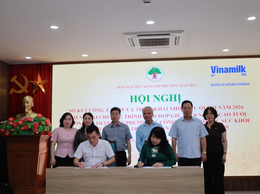 Phường Tây Hồ: Đẩy mạnh việc chăm sóc sức khoẻ cho người cao tuổi