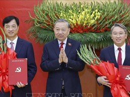 Trao quyết định bổ nhiệm Trưởng ban Tổ chức Trung ương và Chánh Văn phòng Trung ương Đảng