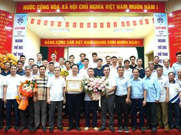 Chi hội nghệ nhân, thợ giỏi xã Sơn Đồng tổ chức đón nhận Bằng khen của Chủ tịch UBND Thành phố Hà Nội cho các tập thể, cá nhân thuộc xã Sơn Đồng
