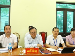 Bí thư Đảng ủy xã tiếp công dân định kỳ tháng 4.2026