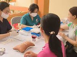 Chăm sóc sức khoẻ tại cơ sở, lấy người dân làm trung tâm