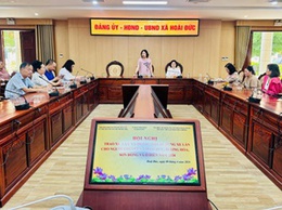 Trao tặng xe lăn cho người khuyết tật thuộc các xã Hoài Đức, Sơn Đồng, Dương Hoà, Ô Diên