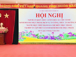 UBND xã Ba Vì tổ chức hội nghị tập huấn kiến thức an toàn thực phẩm cho các cơ sở sản xuất, kinh doanh thực phẩm trên địa bàn