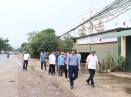 Phú Nghĩa phát động thi đua cao điểm “50 ngày đêm tuyên truyền, vận động giải phóng mặt bằng Dự án Cải tạo, nâng cấp Quốc lộ 6 trên địa bàn xã