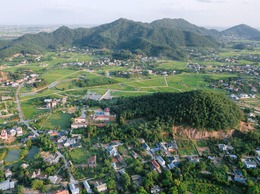 CHẤP HÀNH NGHIÊM QUY ĐỊNH CỦA PHÁP LUẬT VỀ ĐẤT ĐAI