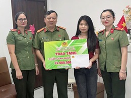 Ấm áp chương trình “chắp cánh những ước mơ” Công an xã Hoài Đức - Nghĩa tình đồng đội tiếp sức cho con liệt sĩ Lê Văn Sinh