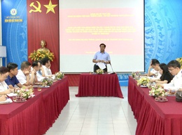 Đoàn kiểm tra số 01 Đảng ủy xã Thư Lâm kiểm tra việc triển khai thực hiện Nghị quyết Đại hội Đảng các cấp nhiệm kỳ 2025- 2030 tại Đảng bộ Bệnh viện Bắc Thăng Long và Chi bộ Trường THPT Đông Anh