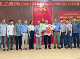 Đảng ủy xã Xuân Mai công bố Quyết định chỉ định Bí thư Chi bộ HTX Nông nghiệp Xuân Mai nhiệm kỳ 2025-2030
