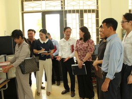 Ban Văn hóa – Xã hội HĐND xã Hòa Lạc giám sát công tác bảo đảm an toàn thực phẩm bán trú tại Trường Tiểu học Tiến Xuân B