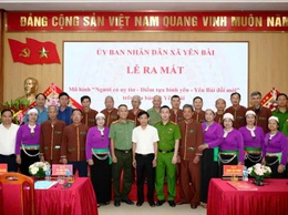 XÃ YÊN BÀI TỔ CHỨC LỄ RA MẮT MÔ HÌNH “NGƯỜI CÓ UY TÍN – ĐIỂM TỰA BÌNH YÊN – YÊN BÀI ĐỔI MỚI” 