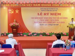 Phường Đại Mỗ tổ chức Lễ trao tặng Huy hiệu Đảng đợt 19/5/2026