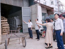 Ban Kinh tế - Ngân sách HĐND xã Ứng Thiên khảo sát tiến độ thực hiện 2 dự án trọng điểm trên địa bàn