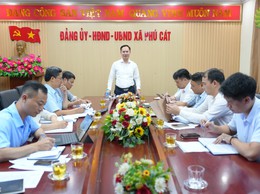 Phú Cát tổ chức hội nghị tháo gỡ vướng mắc trong giải quyết thủ tục hành chính lĩnh vực đất đai