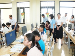 HĐND xã giám sát việc thực hiện Nghị quyết số 57-NQ/TW tại Trường Tiểu học Đại Thắng