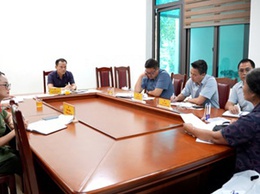 Đồng chí Nguyễn Quý Tuấn - Phó Chủ tịch UBND xã Hoài Đức chủ trì phiên tiếp công dân định kỳ tháng 5/2026