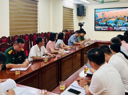 Chiều 14/5 xã Hát Môn tổ chức hội nghị tiếp sóng trực tuyến họp Ban chỉ đạo chỉ đạo Kỳ thi tốt nghiệp trung học phổ thông thành phố Hà Nội năm 2026 và Ban Chỉ đạo thi, tuyển sinh thành phố Hà Nội năm học 2026 - 2027.