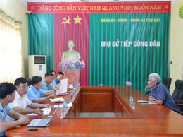 Đồng chí Bí thư Đảng ủy, Chủ tịch HĐND xã Phú Cát tổ chức tiếp công dân định kỳ tháng 5/2026