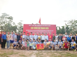 Sôi nổi trận Chung kết và Bế mạc Giải bóng đá thanh niên phường Yên Nghĩa năm 2026