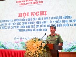 UBND xã Quốc Oai tổ chức tuyên truyền, hướng dẫn tích hợp an sinh xã hội trên VNeID, kích hoạt định danh điện tử mức 2 và cấp căn cước cho trẻ em