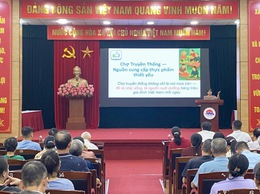 Tiếp sức tiểu thương chợ truyền thống nâng cao hiệu quả kinh doanh an toàn