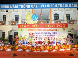 Tùng Thiện sôi nổi liên hoan văn nghệ chào mừng 85 năm Ngày thành lập Đội TNTP Hồ Chí Minh