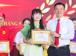 Từ những câu chuyện rất thật ở xã Hát Môn: Khi cán bộ tự “soi” lại chính mình