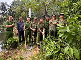 Công an phường Tây Hồ khắc ghi lời Bác dạy, lan tỏa tinh thần vì Nhân dân phục vụ