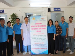 Công đoàn xã Thanh Trì khám sức khỏe miễn phí cho gần 100 công nhân lao động