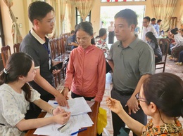 Chi trả hơn 24 tỷ đồng bồi thường, hỗ trợ giải phóng mặt bằng dự án xây dựng hạ tầng kỹ thuật khu đấu giá quyền sử dụng đất ở tại xã Hồng Vân