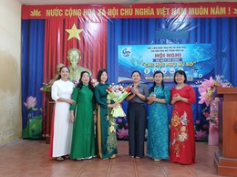 Hội nghị ra mắt “ Chi hội phụ nữ số” Thôn Hòa Xá