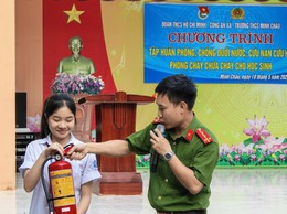 Tuổi trẻ Minh Châu chung tay trang bị kỹ năng phòng, chống đuối nước, cứu nạn cứu hộ và phòng cháy chữa cháy cho học sinh