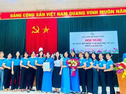 RA MẮT MÔ HÌNH “CHI HỘI PHỤ NỮ SỐ” THÔN LẠI KHÁNH