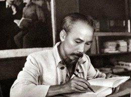 Kỷ niệm 136 năm ngày sinh Chủ tịch Hồ Chí Minh ( 19/5/1890 - 19/5/2026 )